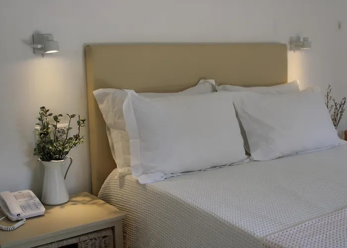 Zefiros Traditional Hotel